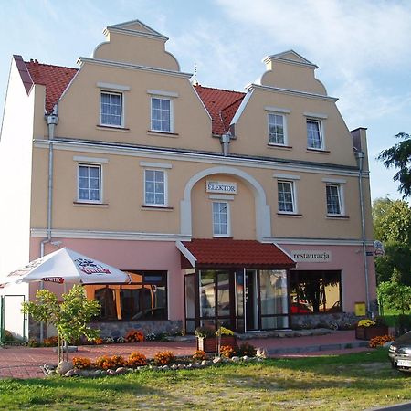 Hotel E-Lektor Morag Ngoại thất bức ảnh